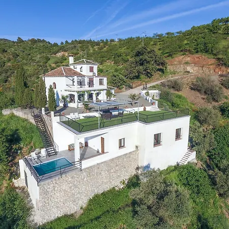Villa Trompetilla Montes De With Yoga And Malaga